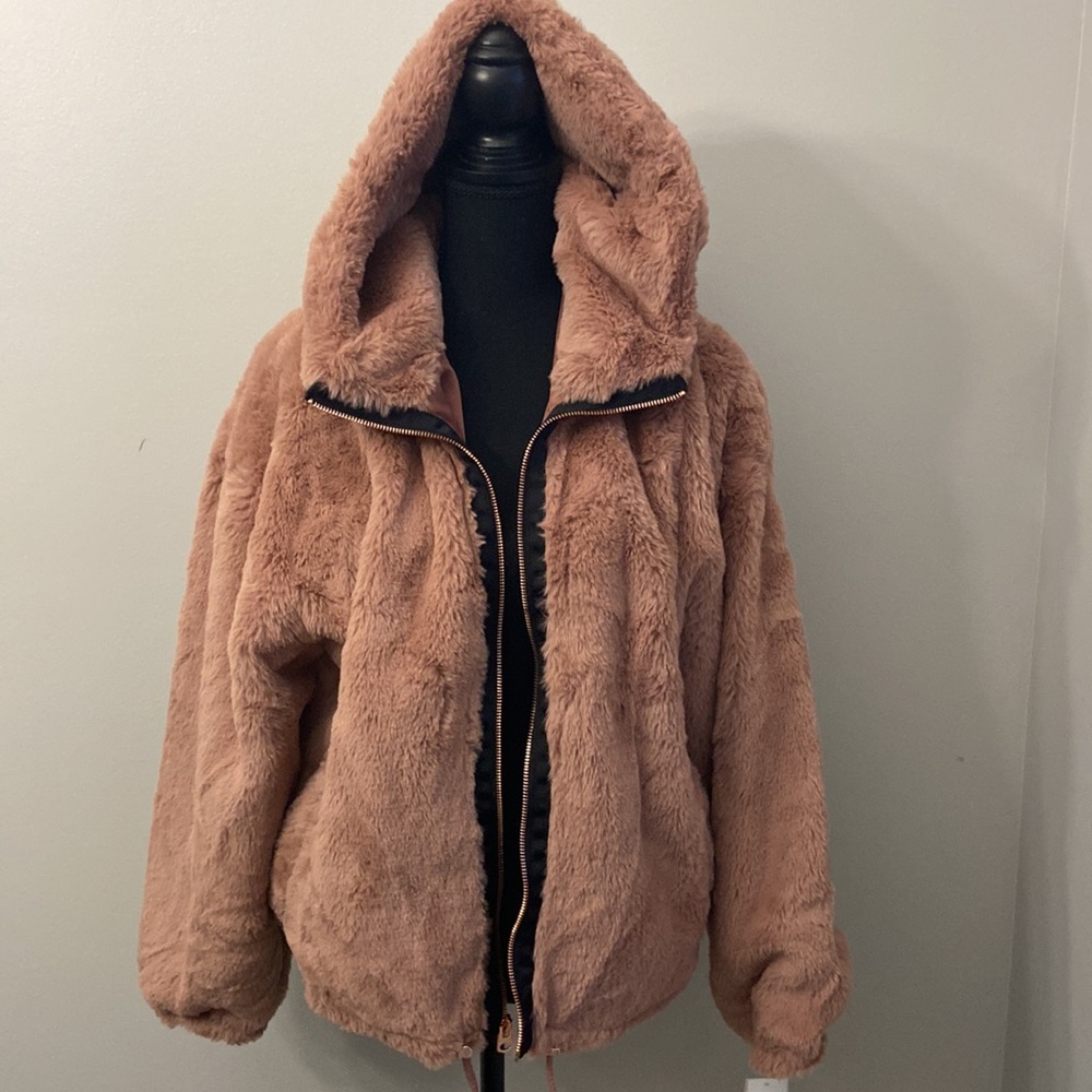 Gorgeous/Cozy Lucky Brand Faux Fur Jacket, Dusty Rose, Size Large - Picture 4 of 15
